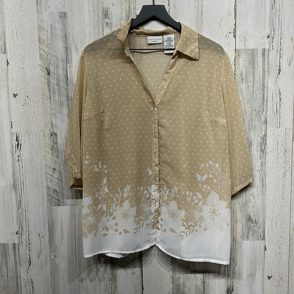 White Stag Women’s shirt Size 1x(16w) tan and white- lightweight